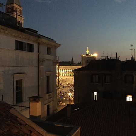 Attic Terrace San Mark Square View Venecia Exterior foto