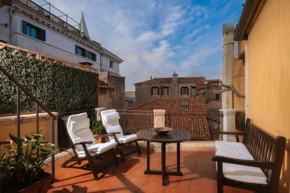 Attic Terrace San Mark Square View Venecia Exterior foto